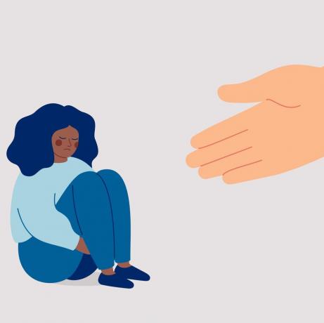 žmogaus ranka padeda liūdnai juodaodei atsikratyti nerimo konsultantas palaiko psichologinių problemų turinčią afroamerikietę
