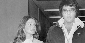 Elvis ir Priscilla Presley palieka teismo salę
