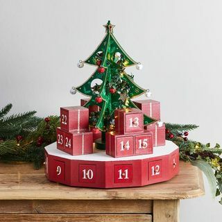 Kalėdų eglutė 3D medinis Advento kalendorius