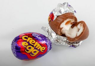 „Cadbury Creme“ kiaušinių pardavimas