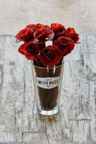 100% jautienos Jerky Roses