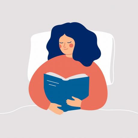 laiminga moteris skaito knygą mėgaudamasi lovoje naktį arba ryte knygų terapijos seanso psichikos sveikatos koncepcijos vektorinė iliustracija