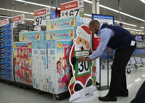 yra „Walmart“ atidarytas 2019 metų Kalėdų dieną