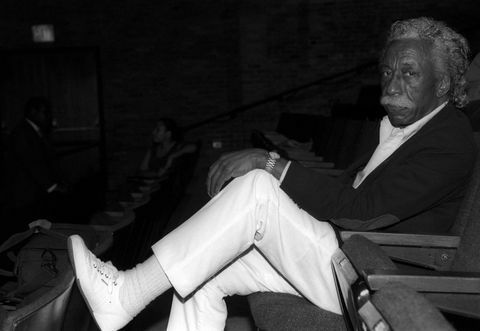 Niujorkas, Niujorkas Rugpjūčio 18 d. Gordon Parks pasirodo portrete, nufotografuotame per hbo filmo, režisuoto miško, premjerą. Whitaker, Joseph Papp viešajame teatre, 1993 m. rugpjūčio 18 d. Niujorke nuotrauka, kurią pateikė al pereiragetty imagesmichael ochs archyvai